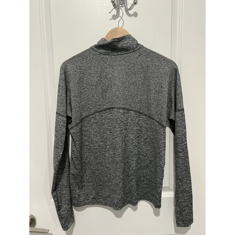 Nike Dri-FIT Element‎ Half-Zip Running 1/4 Zip Gray Women's Size Medium